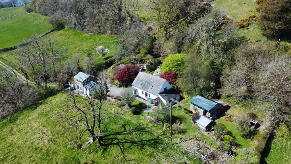 dji_fly_20250411_132708_103_1744374536303_photo_op