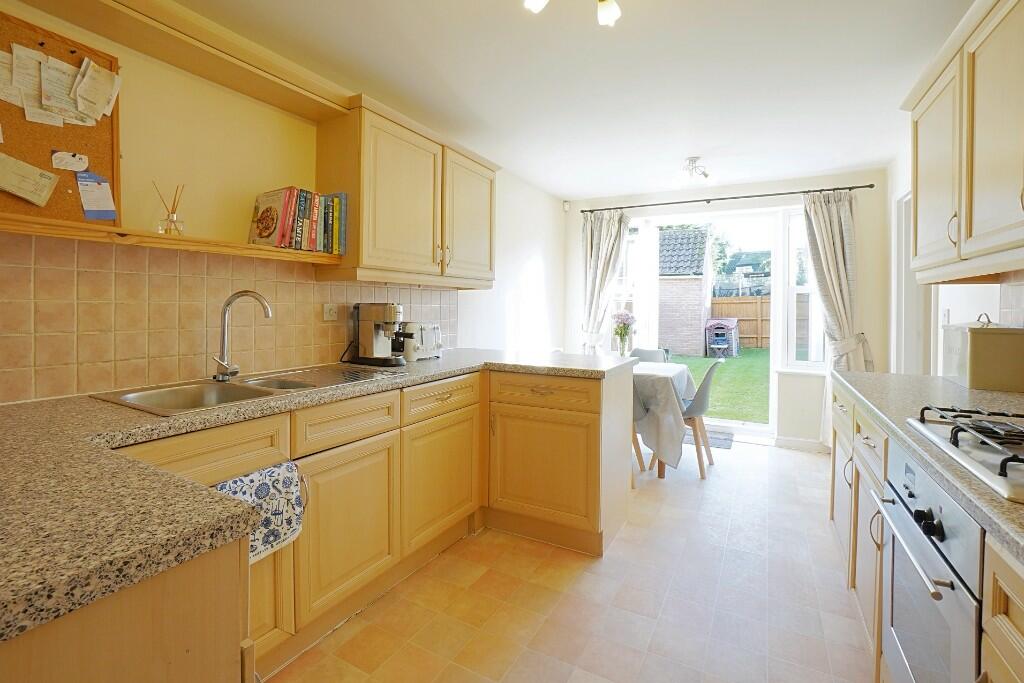 Kitchen dining rm