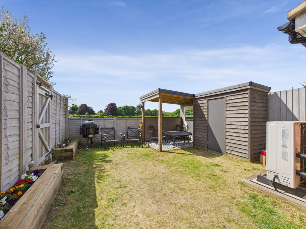 CAM01354G0-PR0519-STILL017