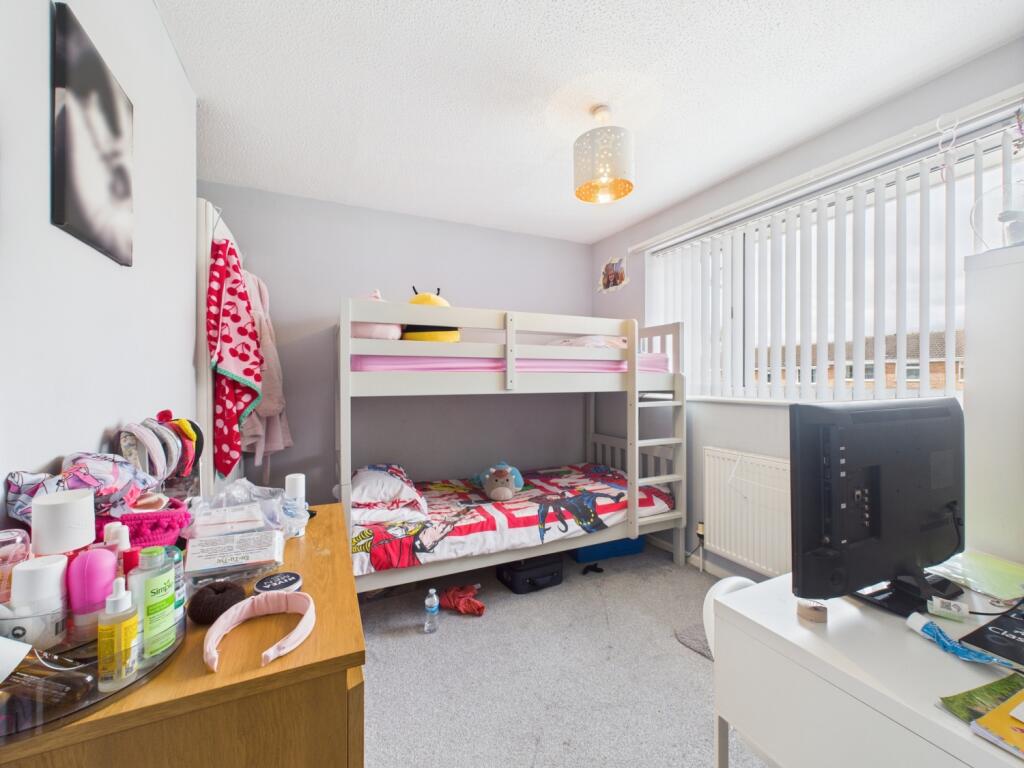 CAM01791G0-PR0183-STILL017