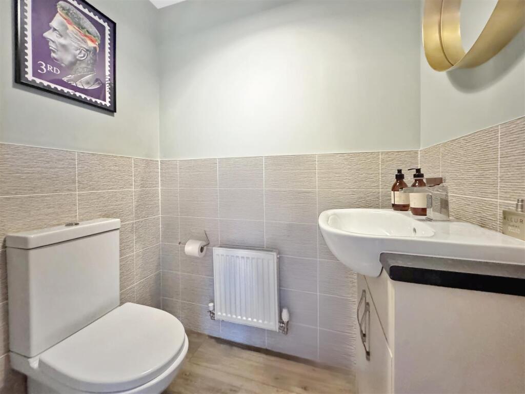Ground Floor Wc