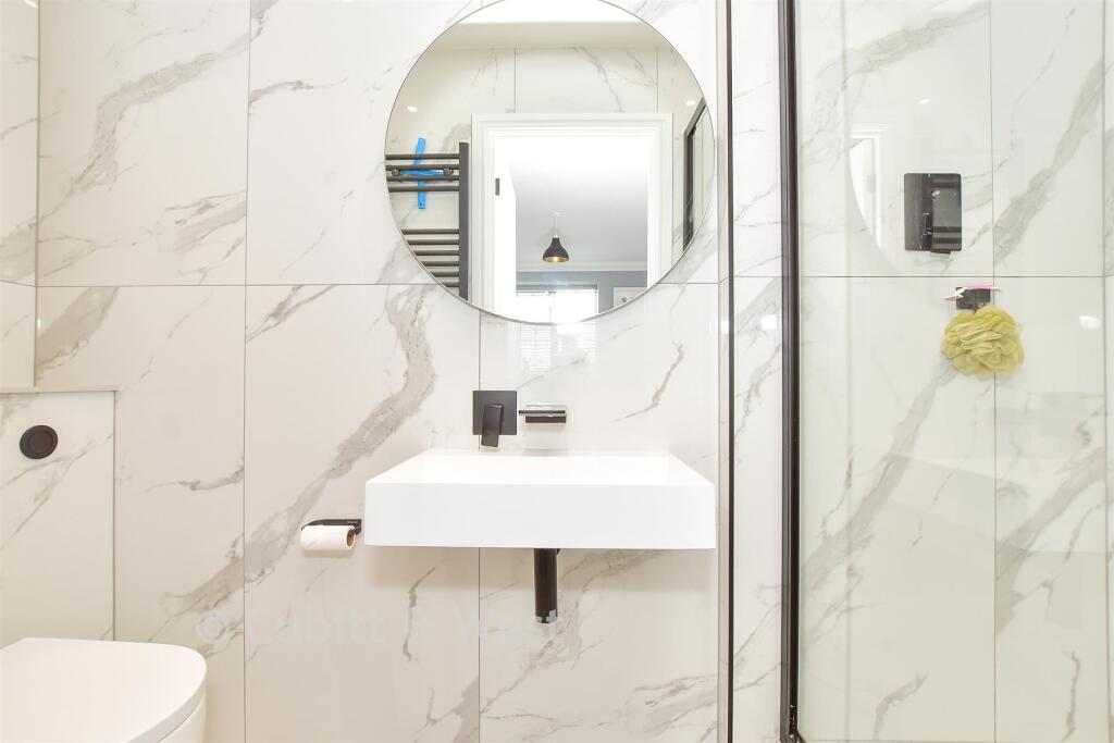 En-Suite Shower Room