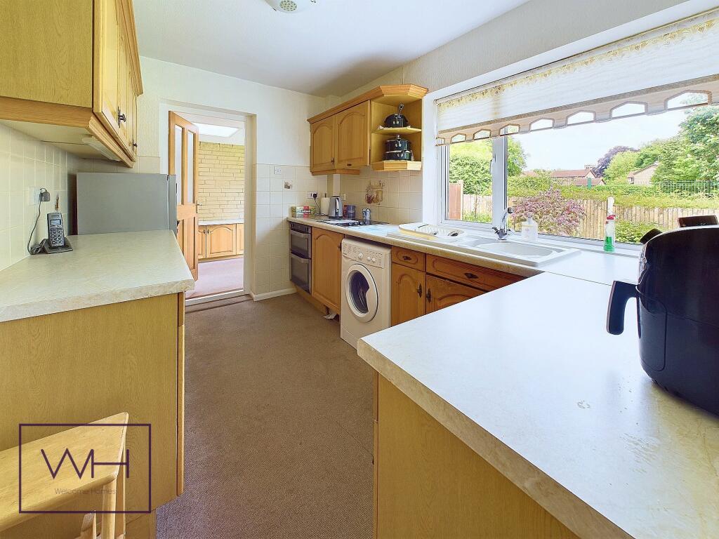 CAM03785G0-PR0052-ST