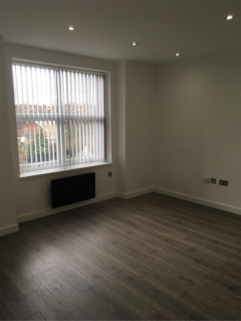 9 Harrad House Lounge.jpeg