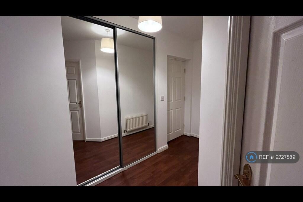 Fitted Mirrored Double Wardrobe