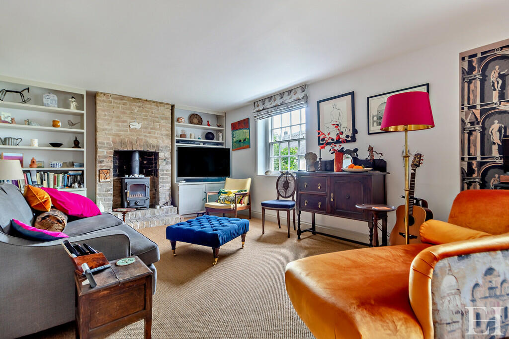 8623736-interiorW...