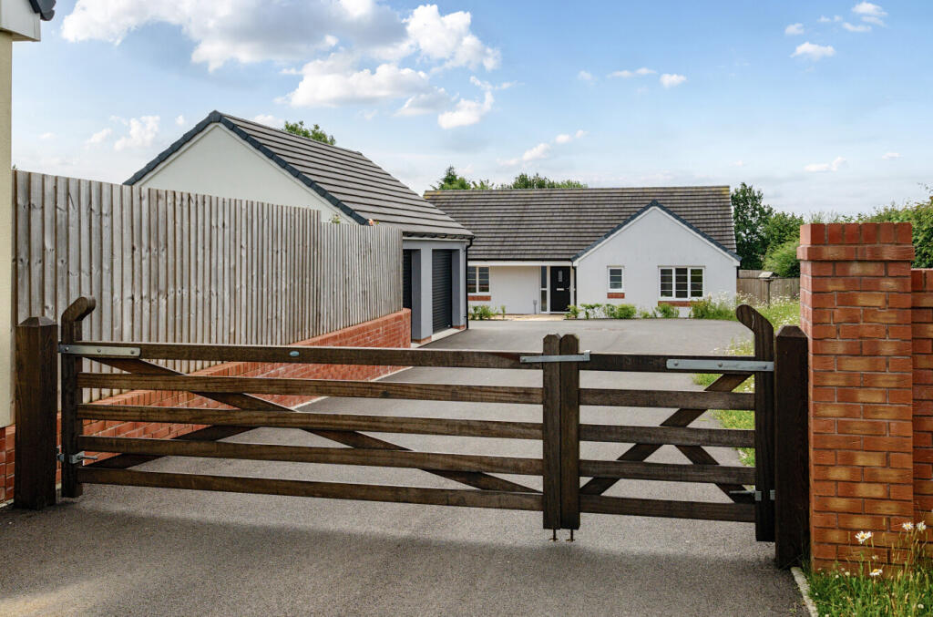 1311239-22-68519c...