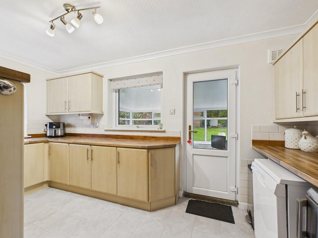 CAM04092G0-PR0107...