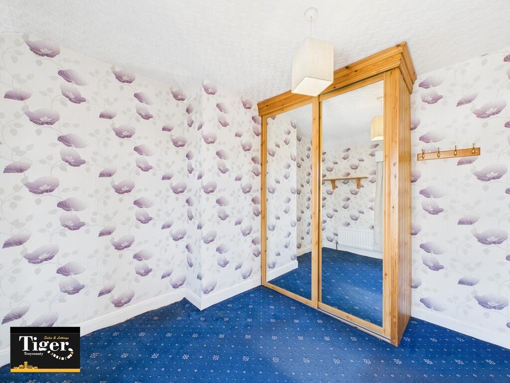 CAM02176G0-PR0534...