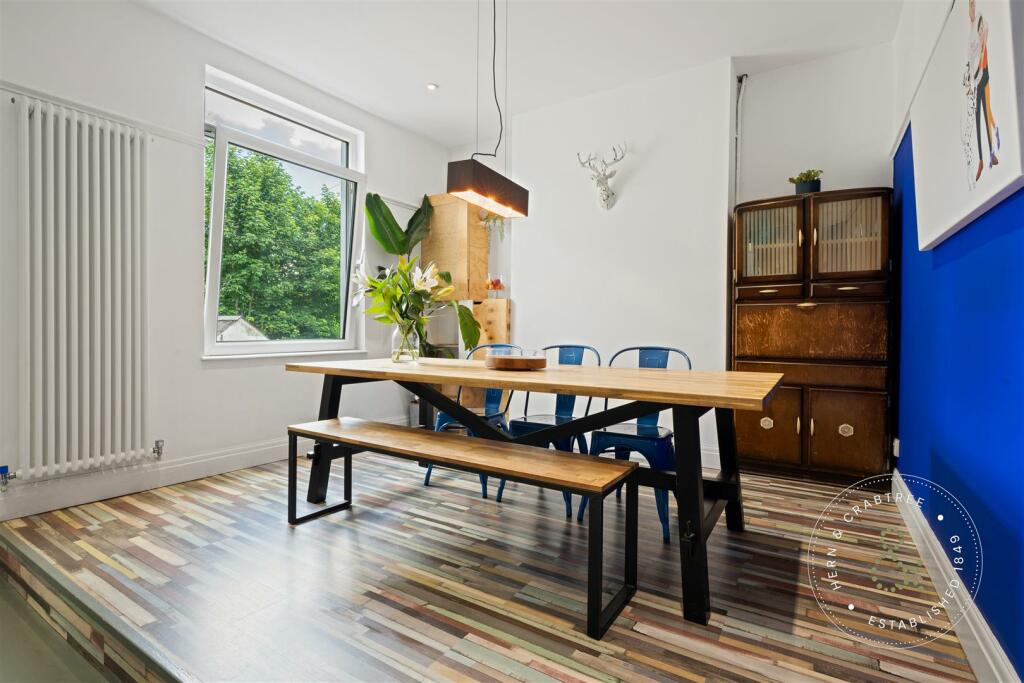 Clodien Avenue, Heath, hern crabtree (3).jpg