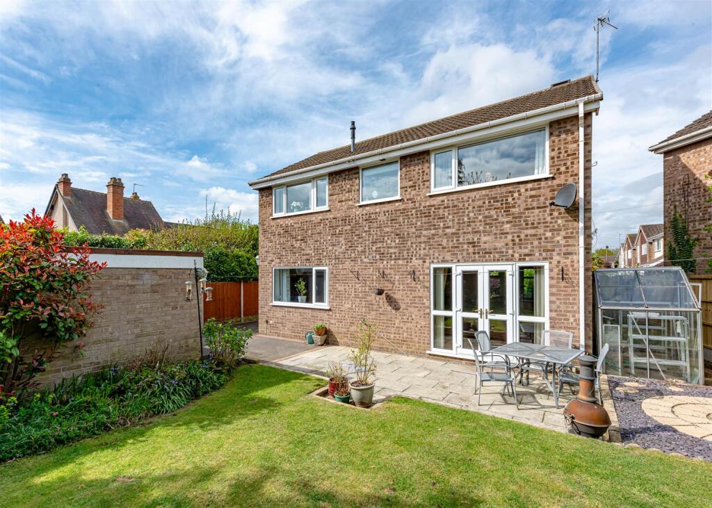 4 The Grange-External.jpg