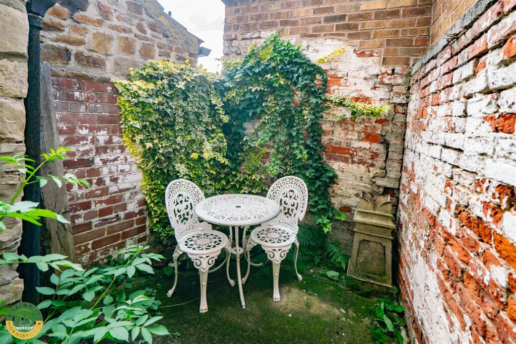 Rear Court Yard.