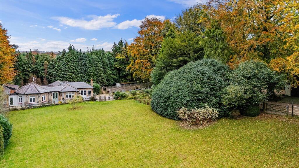 ORCHARD HOUSE DRONE (9).jpg