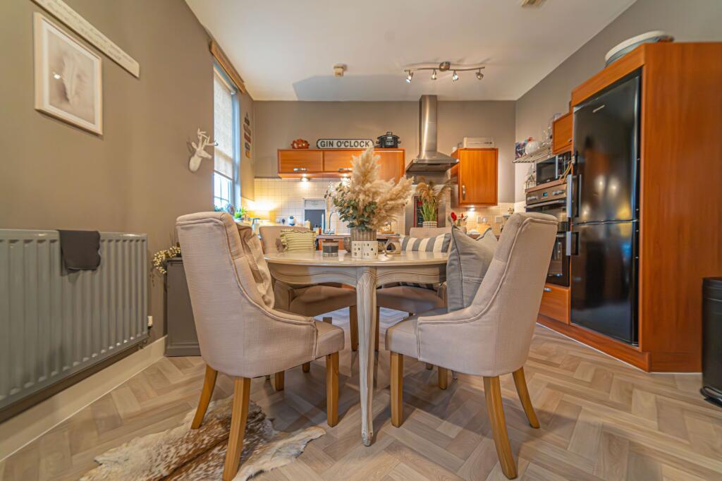 Kitchen/Diner/Lounge