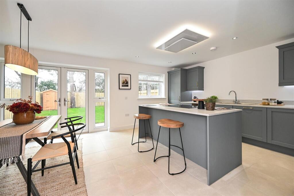 Open Plan Kitchen Dining