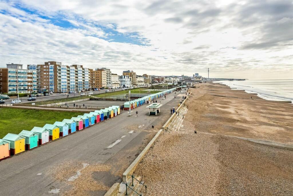 Hove lawns