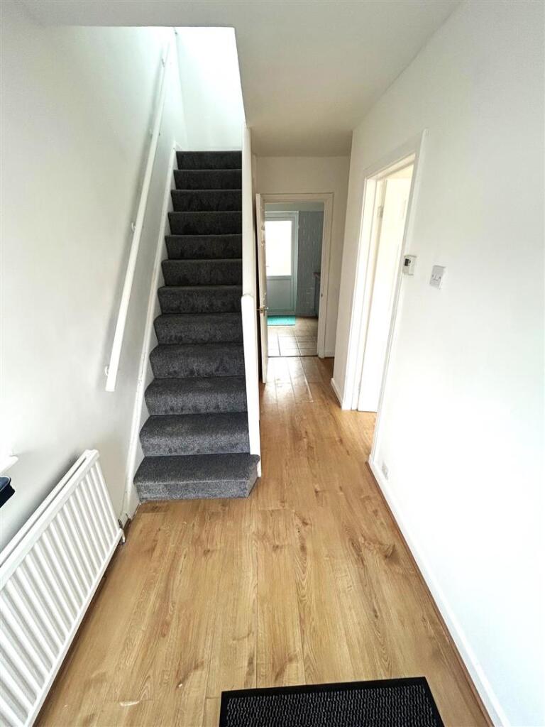 Hallway.jpg