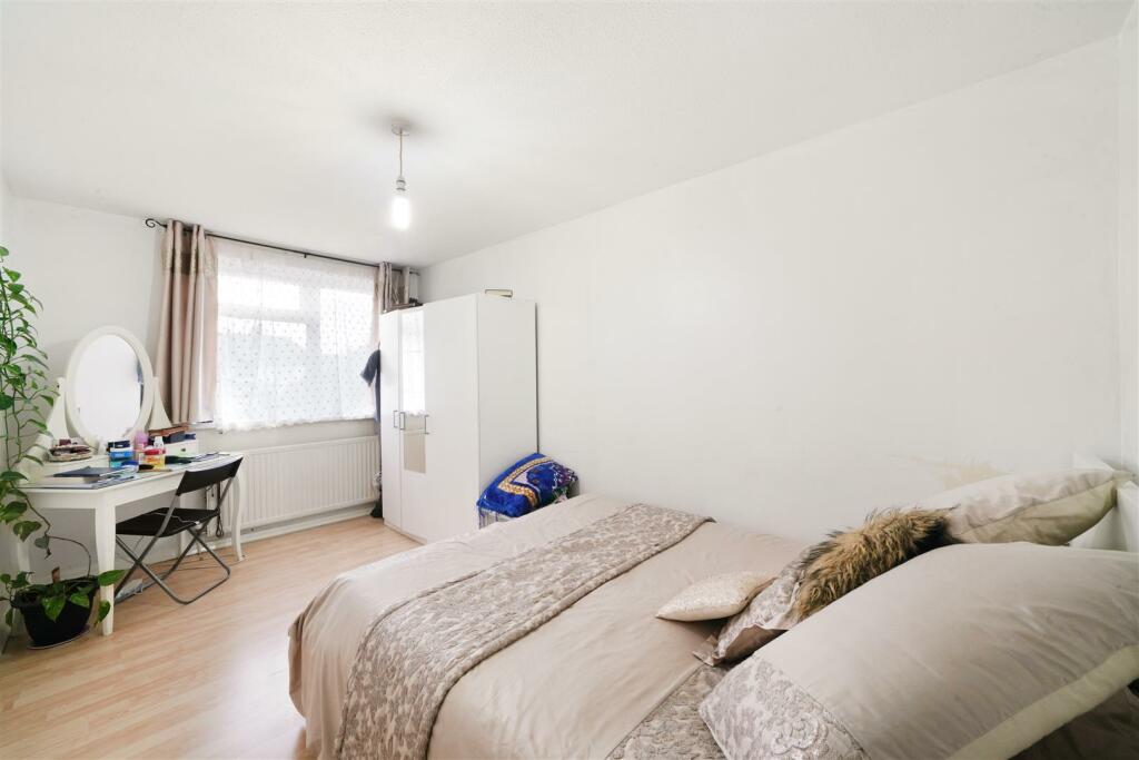 51 Lockier Walk - IYSjfSLLuvqz42MGMYAZ.jpg