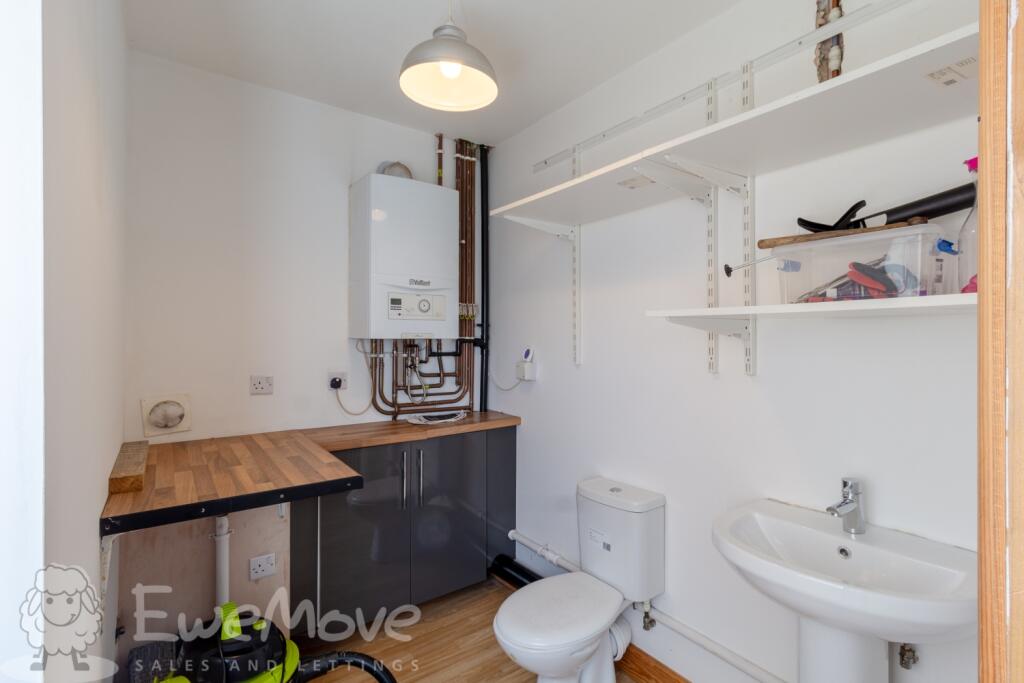 Utility and Cloakroom