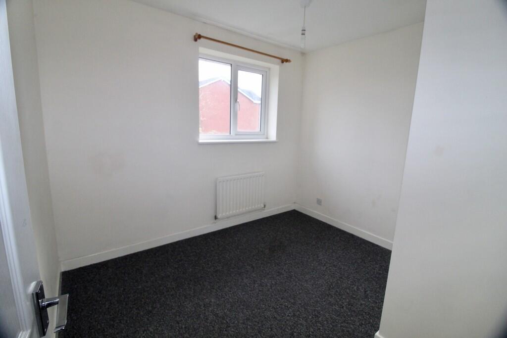 6293636D-7099-40C...