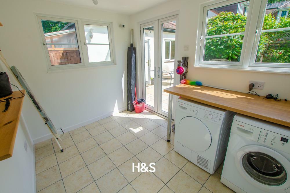 77colebrookrd11.jpg
