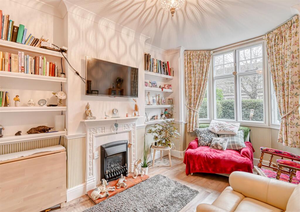 27 Innage Lane-07.jpg