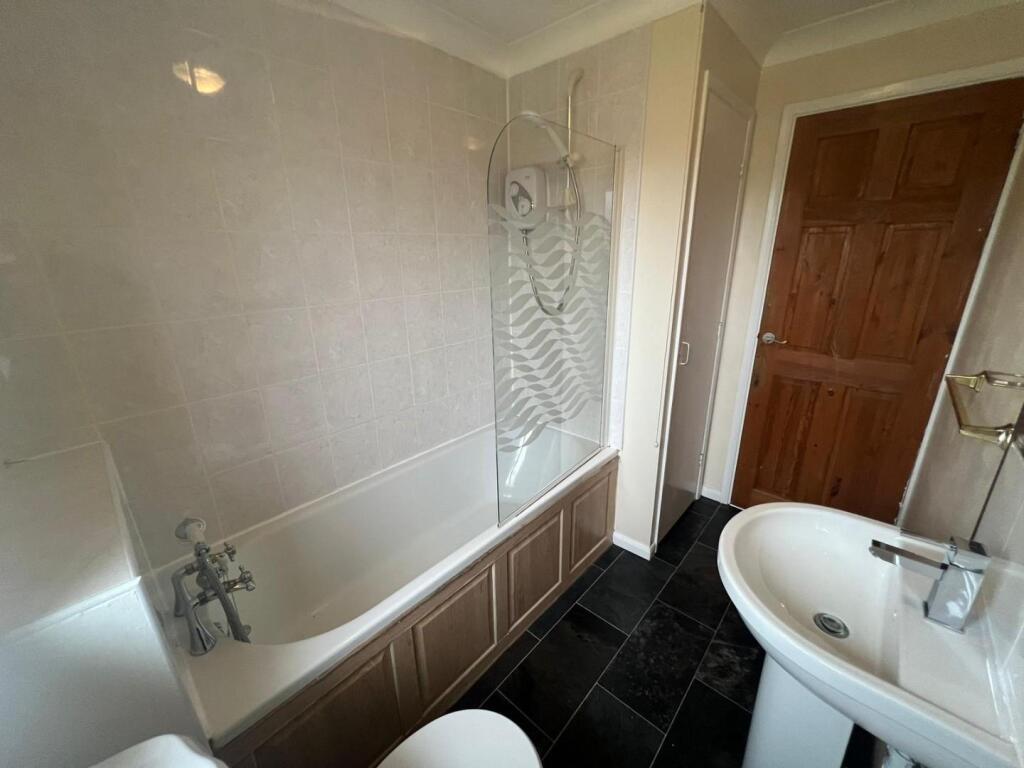 WhatsApp Image 2024-10-01 at 10.40.50.jpeg