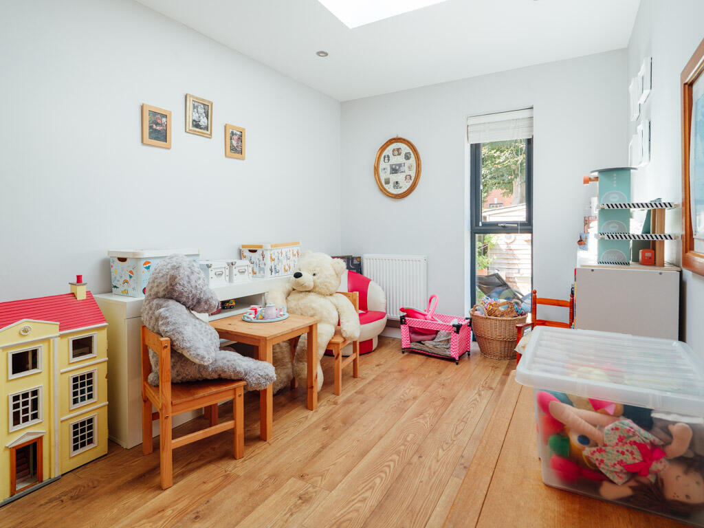 Bedroom / Reception Room