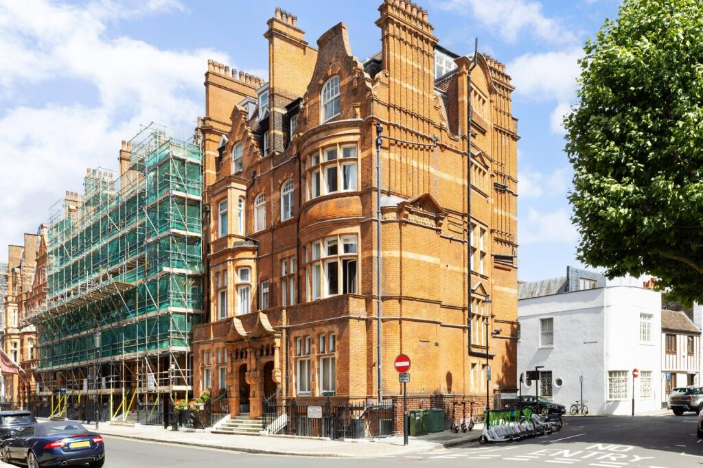 Draycott Place