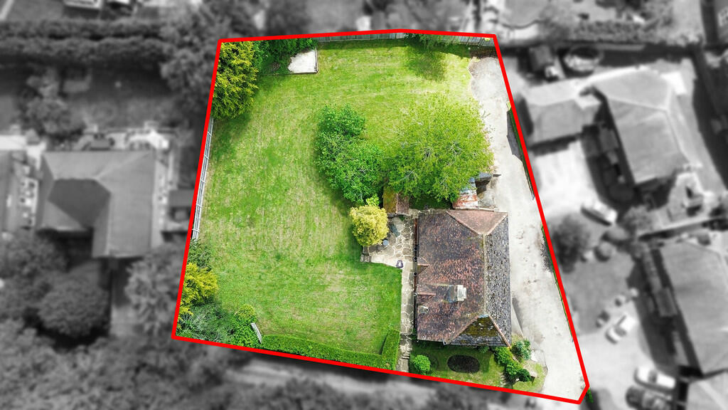 drone overhead 