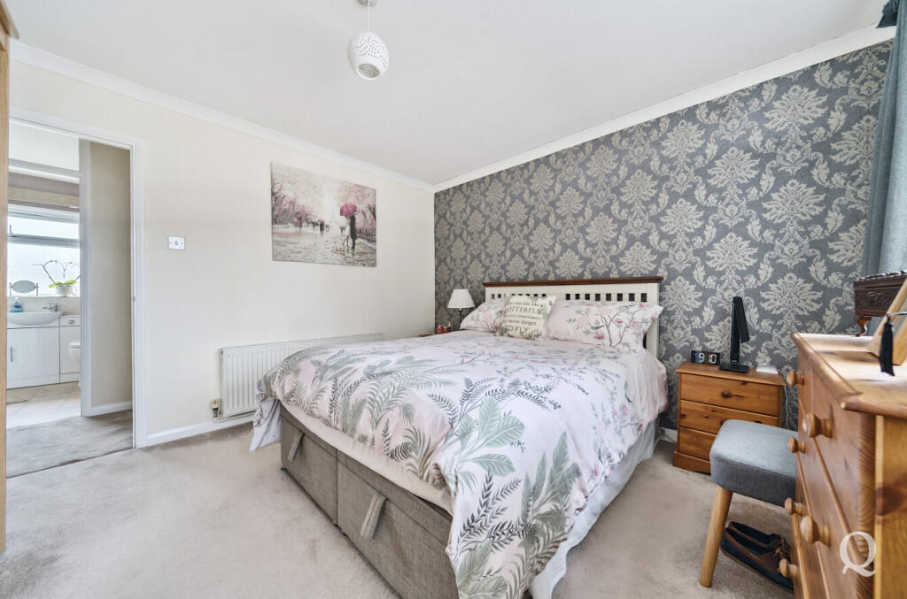 995dab6d-320f-43d...