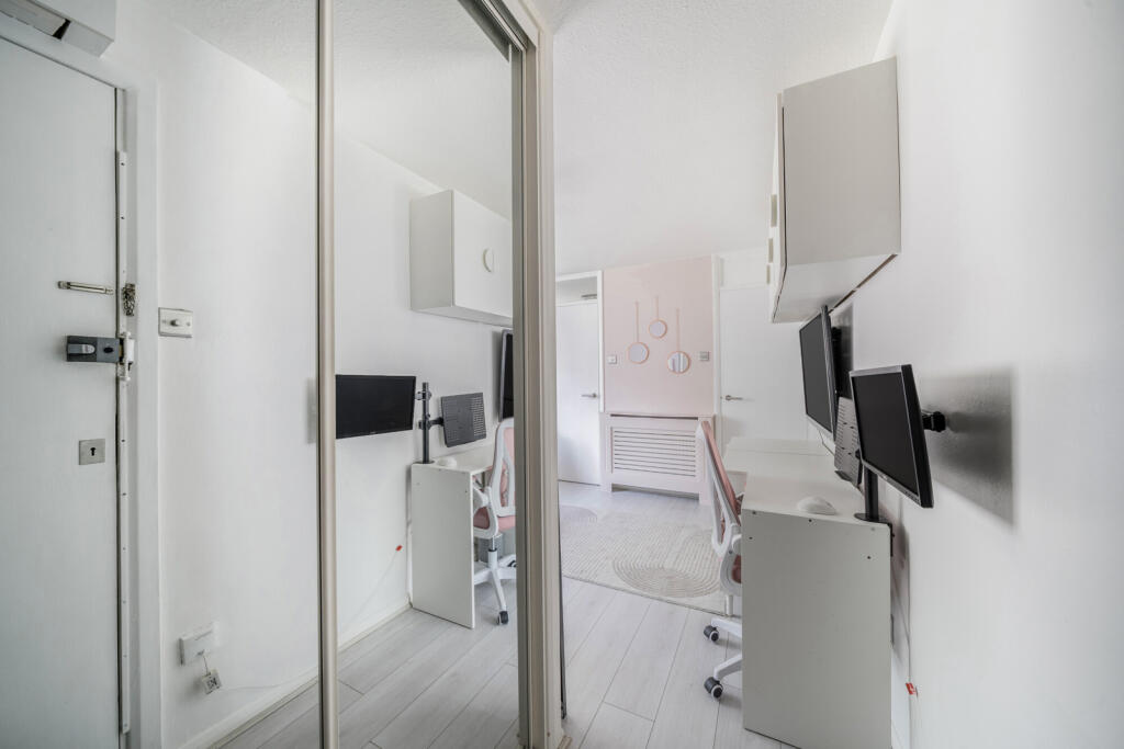 1336321-8-6899e5f...