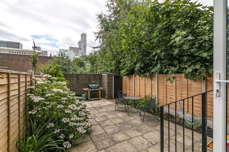 Patio garden