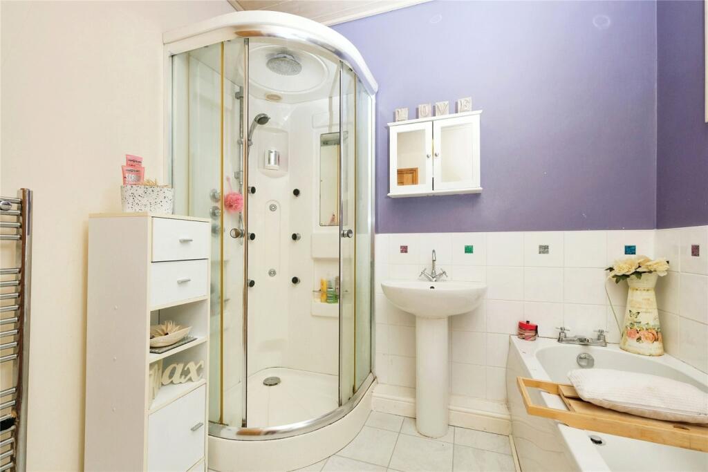 Bathroom Image