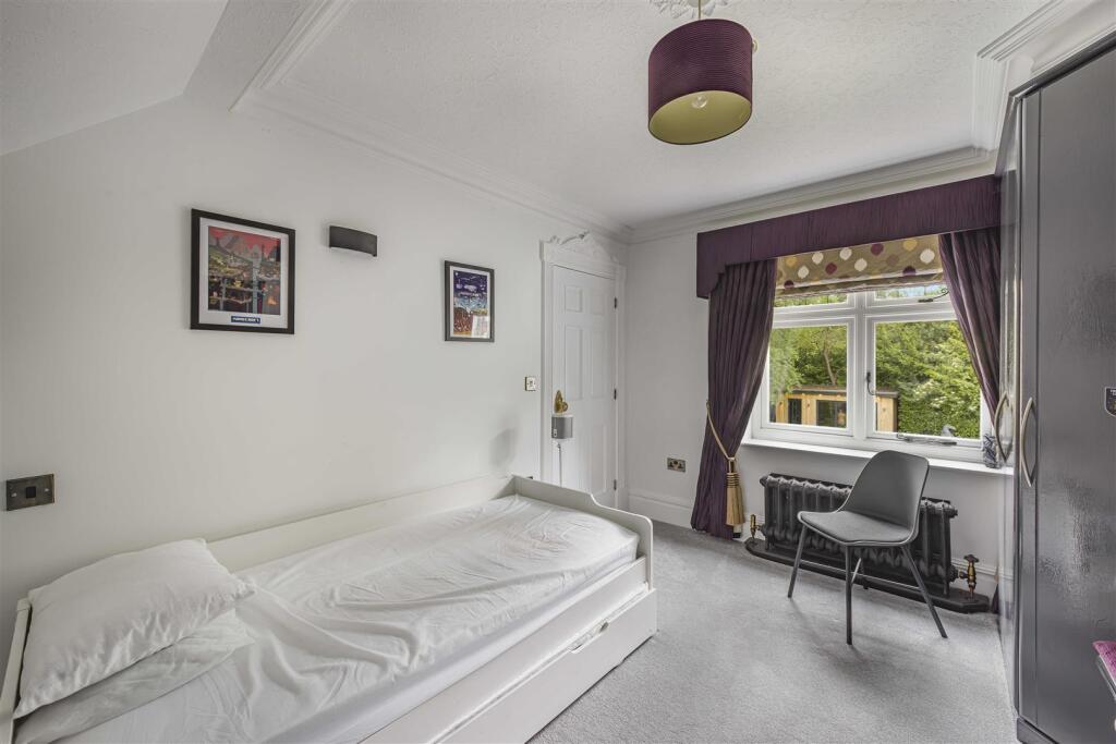 Dressing Room/Optional Bedroom