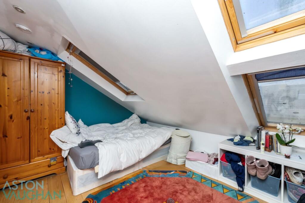 Inverness Road, 2-003.jpg