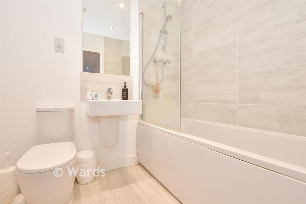 Broadclough Way, Maidstone, Kent