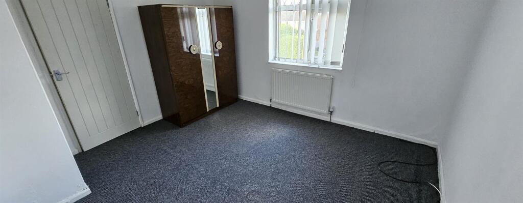 WhatsApp Image 2024-04-19 at 16.34.48 (2).jpeg