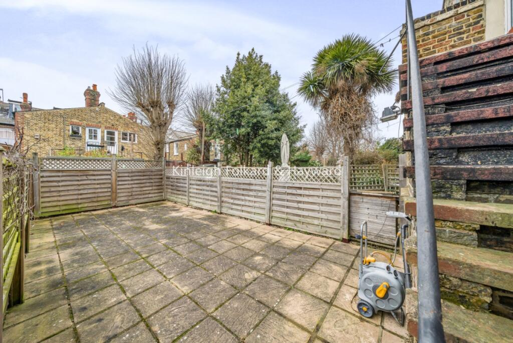 edf4c425-1f32-4e3d-a