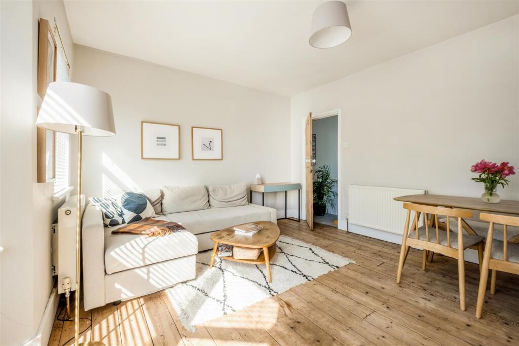 21a New England Road-13.jpg