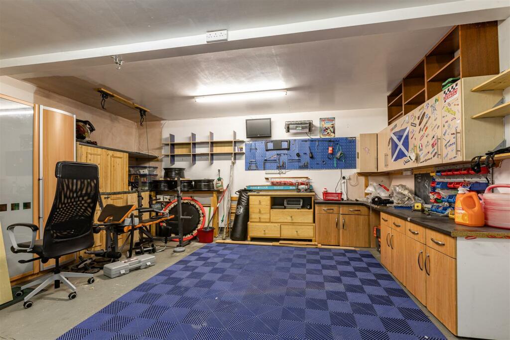 7 Hillside Drive Galashiels 50.JPG