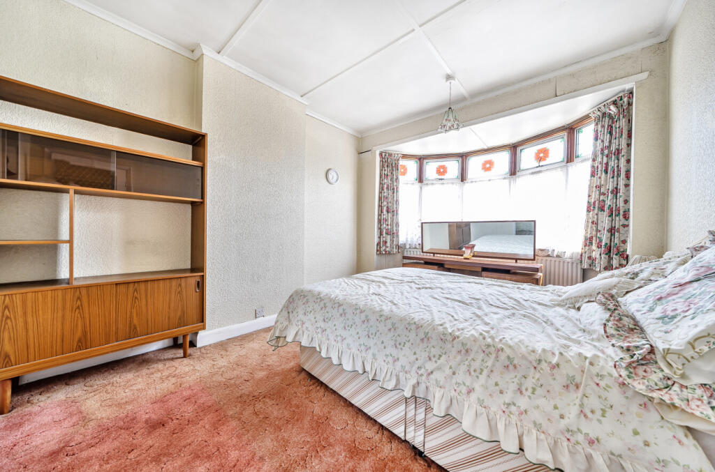 13-682353a4d9fb3-...