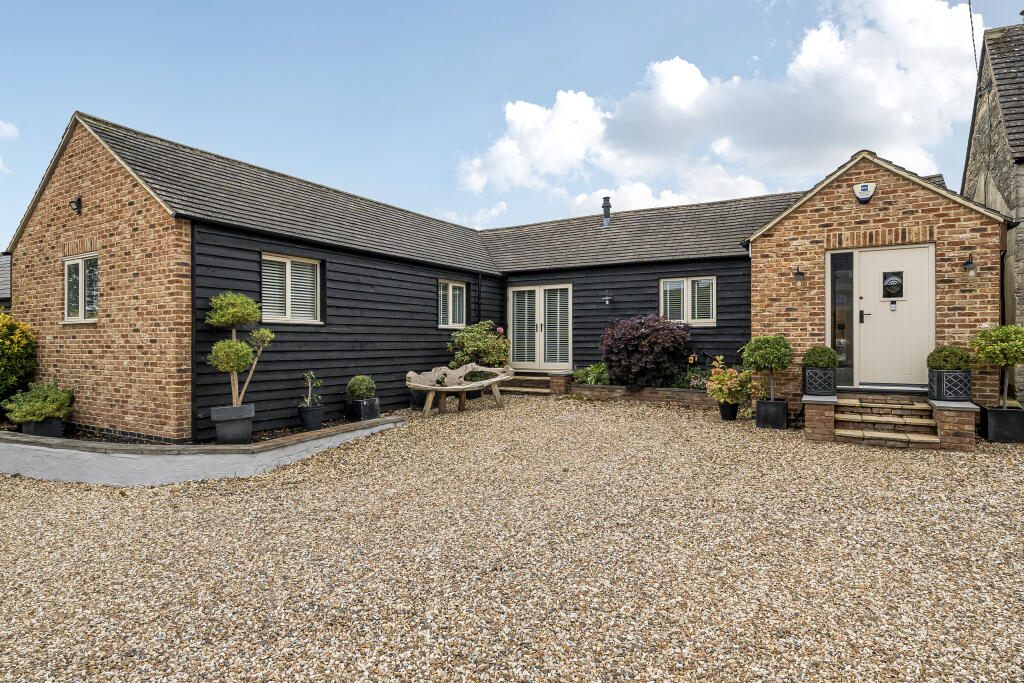 13688513868ed26770a024