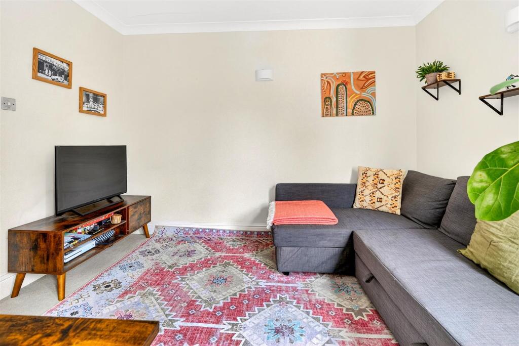 05 To Let 1 Bedroom Flat Cloudesley Mansions N1 ww