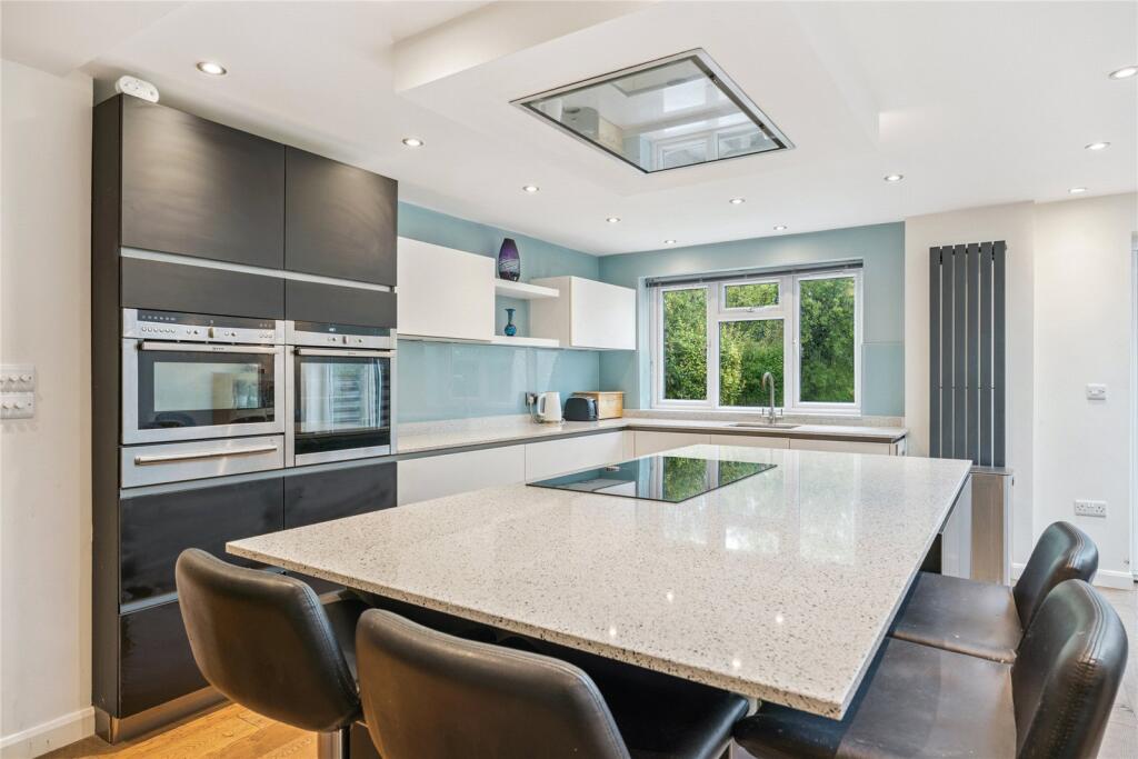 Kitchen Breakfast Rm