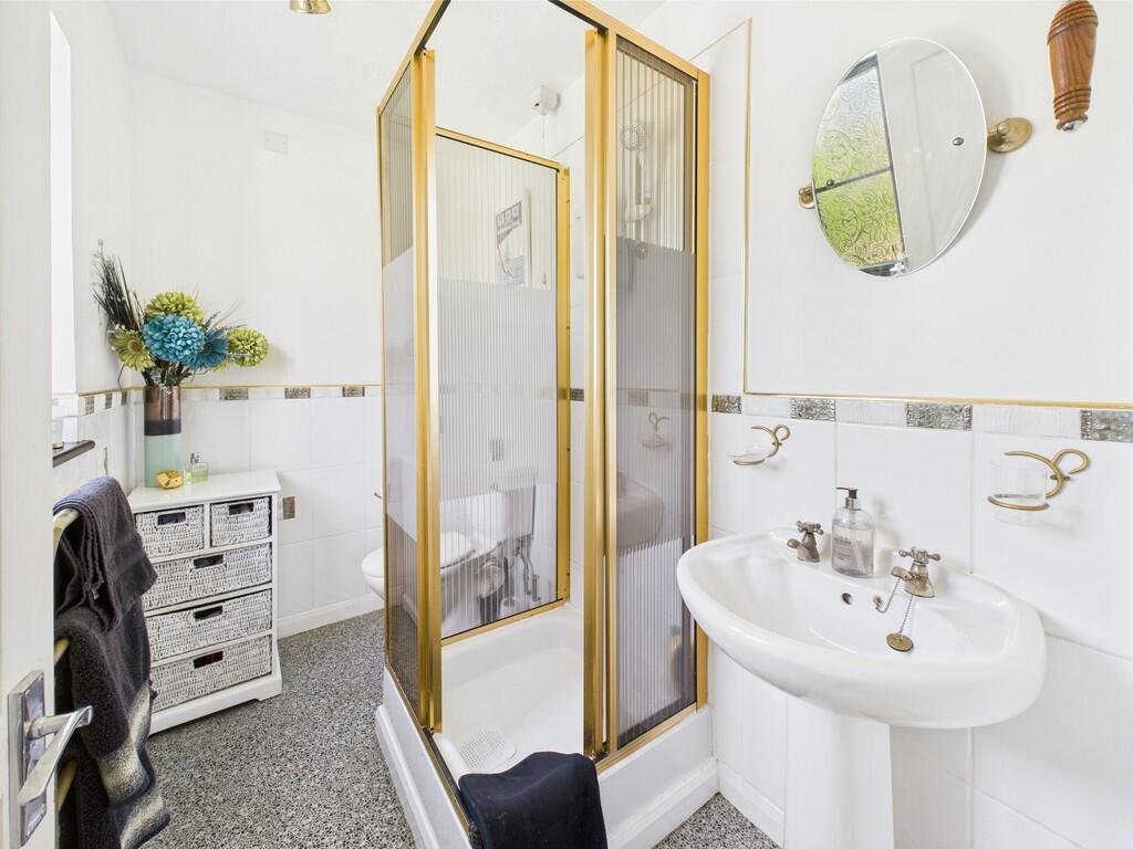 CAM05372G0-PR0009...