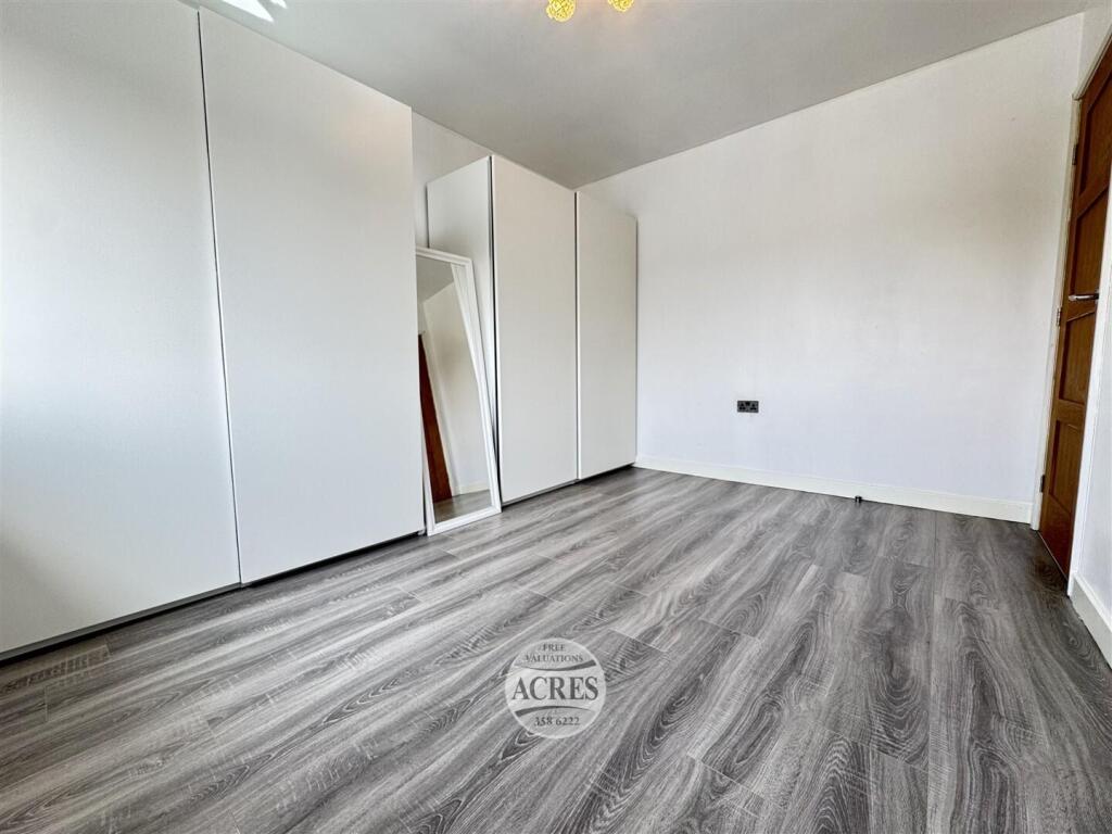 IMG_4572 (Large).jpg