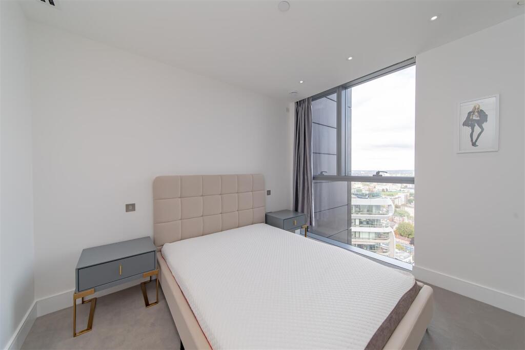 Bedroom             .jpg