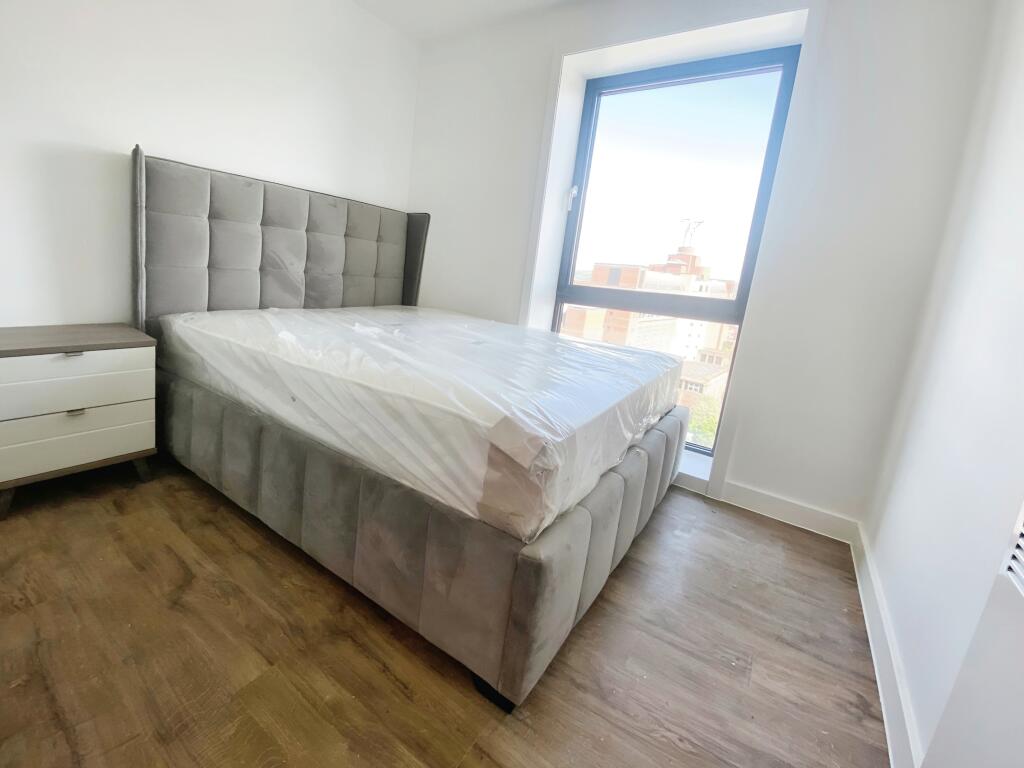 3279fc50-WhatsApp 20