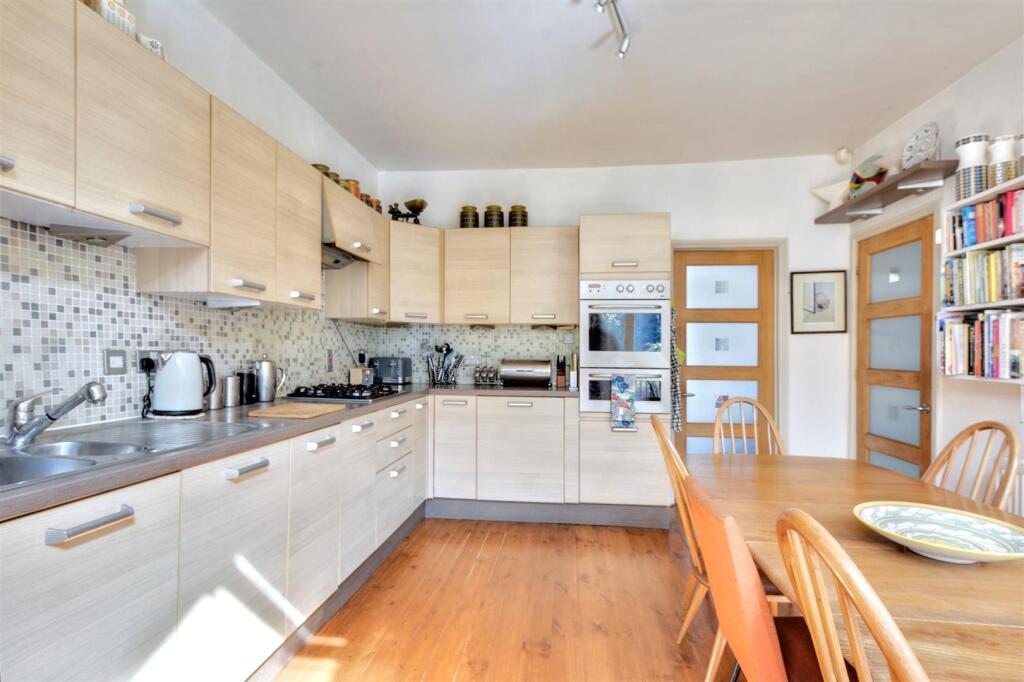 Kitchen_ (4).jpeg